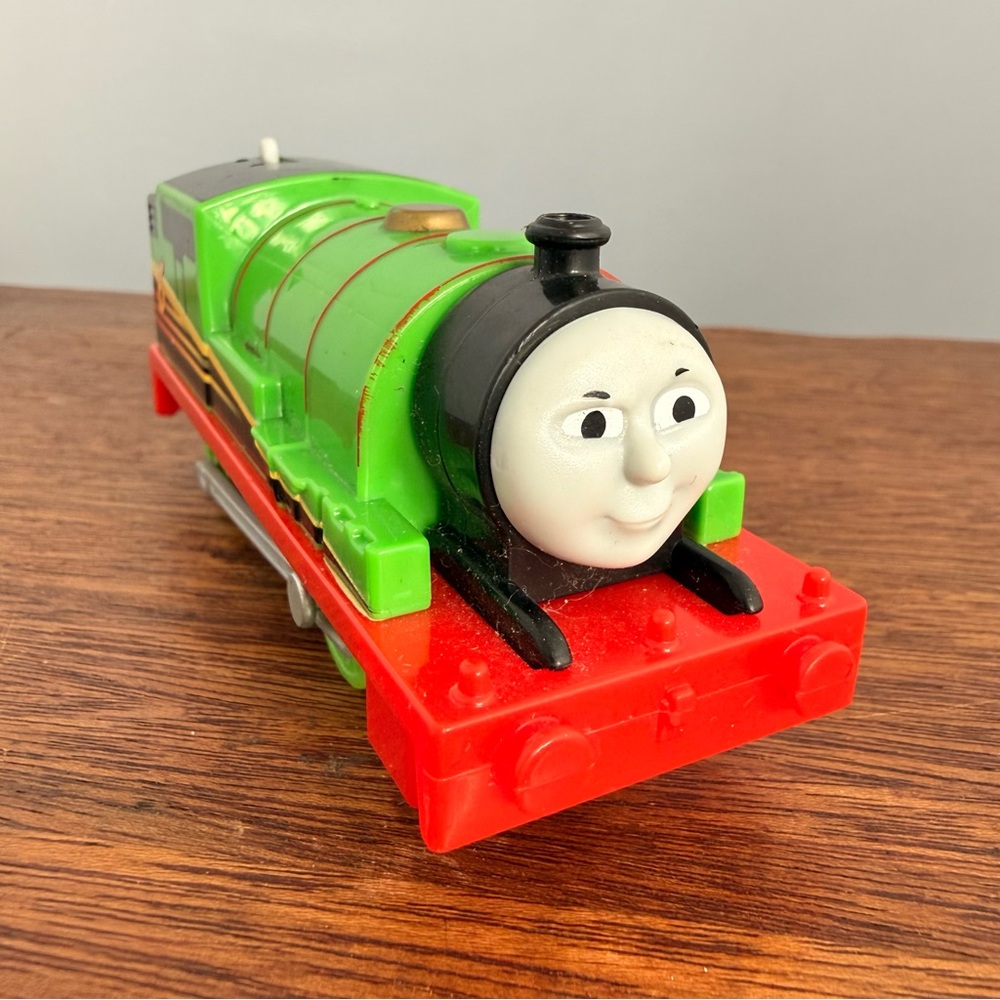Thomas & Friends Railway Great Race Percy Trackmaster Motorized Train